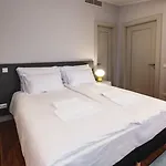 Lux - Skolas 4* Riga
