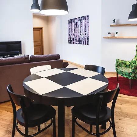 Aparthotel Lux - Skolas Riga