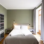 Lux - Skolas Appart hôtel