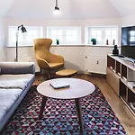 Lux - Skolas Appart hôtel
