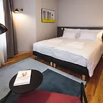Lux - Skolas 4* Riga