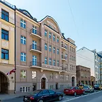 Appart hôtel Lux - Skolas 4*