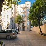 Lux - Skolas Appart hôtel 4*