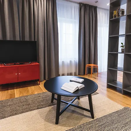Lejlighedshotel Lux - Skolas Riga