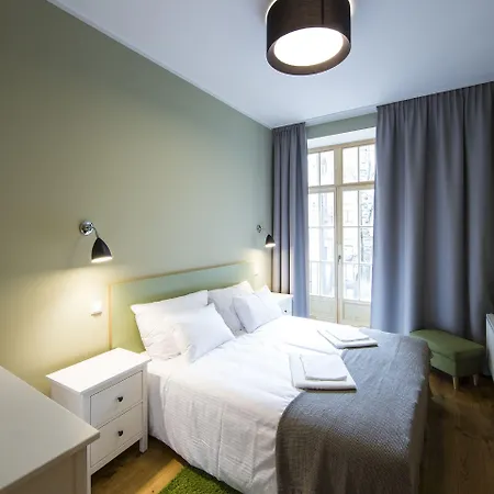 Apart-hotel Lux - Skolas 4*