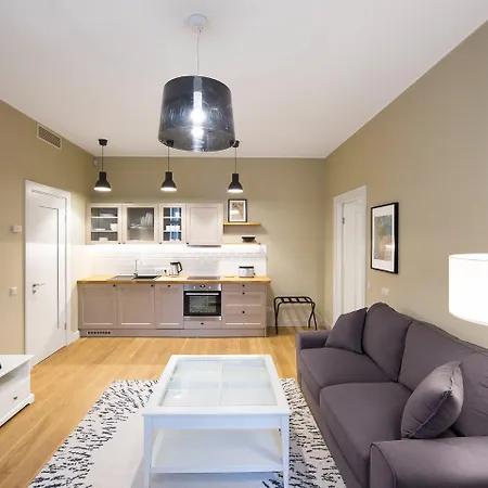 Lejlighedshotel Lux - Skolas