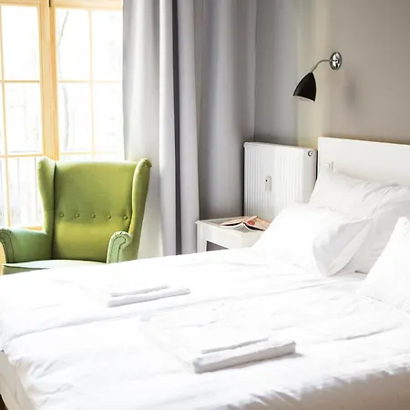 Lux - Skolas Lejlighedshotel 4*