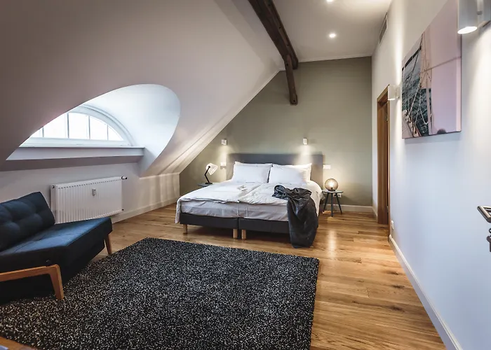 Lejlighedshotel Lux - Skolas Riga