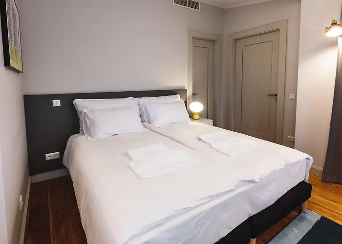 Lux - Skolas 4* Riga