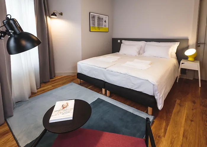 Lux - Skolas 4* 里加