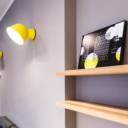 Lux - Skolas Apartahotel Riga