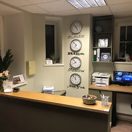 Lux - Skolas Apartahotel Riga